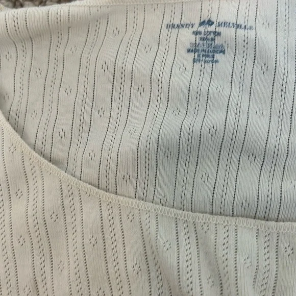 Brandy Melville Long Sleeve - Picture 3 of 3